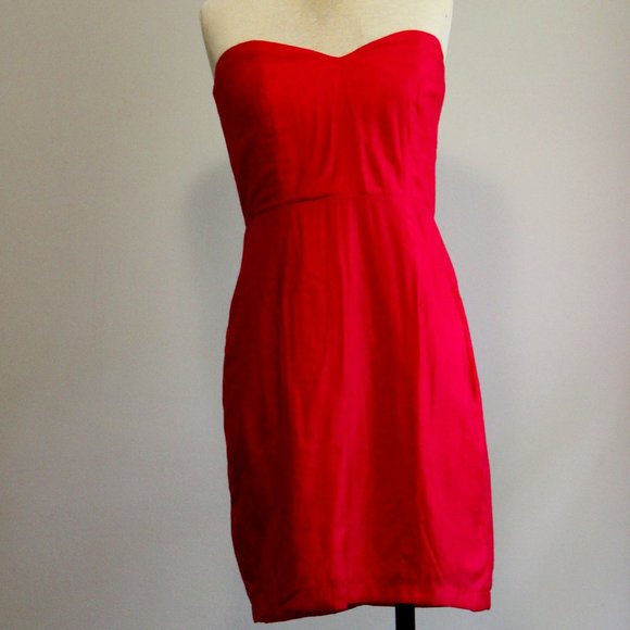Hot Pink Sweetheart Neckline Pinup Dress - Picture 1 of 7